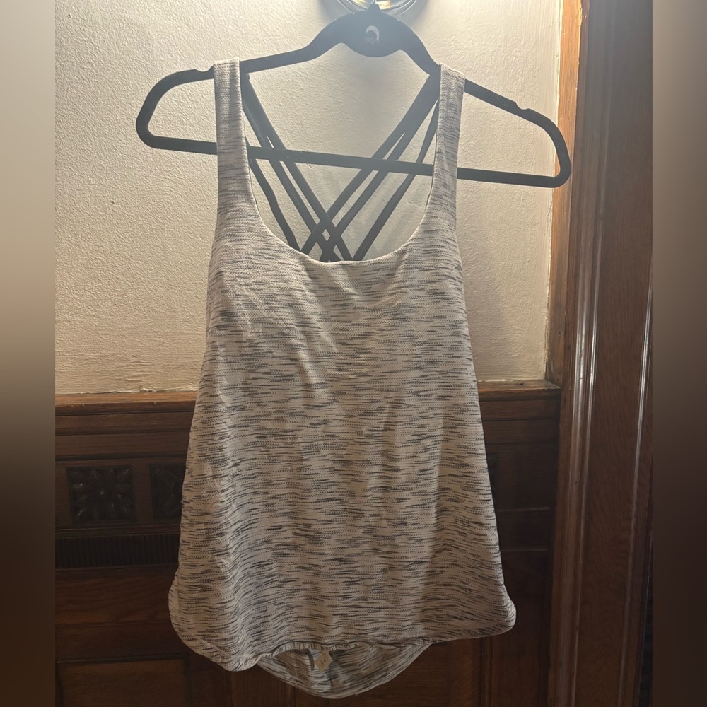 Lululemon open back tank